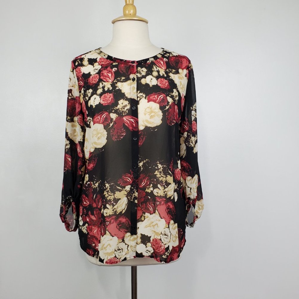 LOFT Outlet Sheer to Semi-Sheer Floral Feminine Button Up Top Blouse Size M - Picture 11 of 11